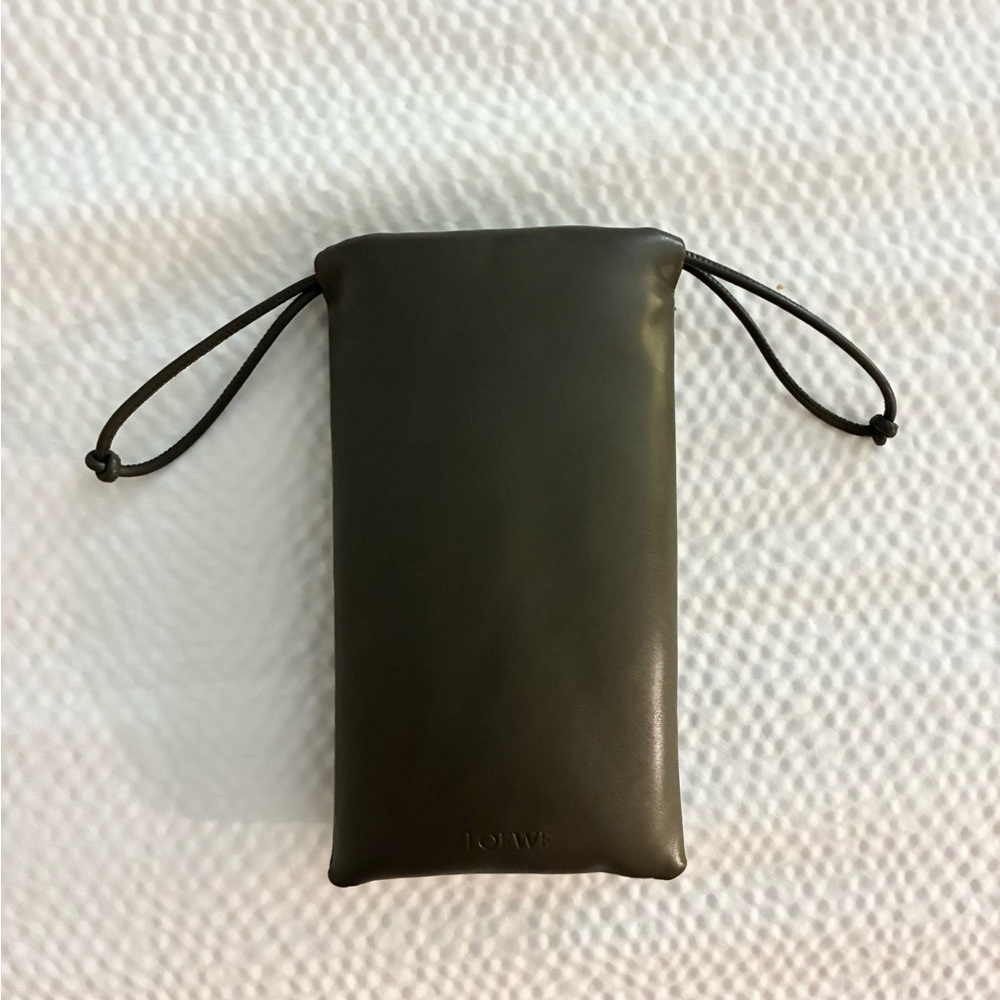 Loewe Sunglass  Brown Pouch. New